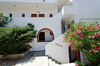 Studios Stavris, Frangokastello, Crete directly at the beach